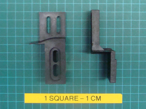 Rear end guide for the ES-102 strapping machine.